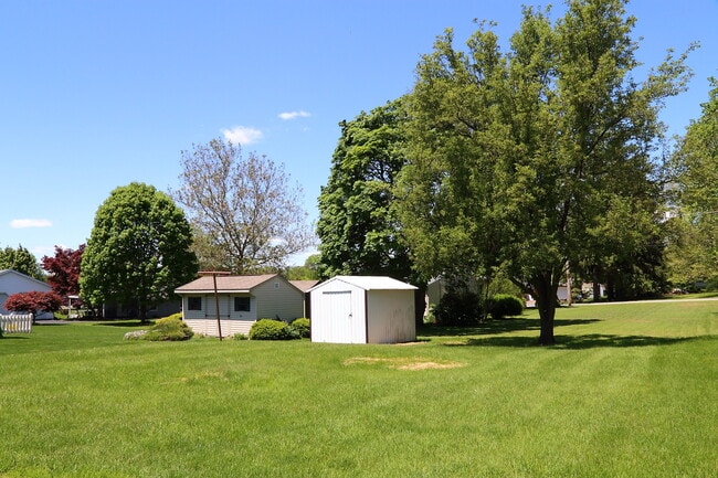 107 1st St in Willow Street, PA - Building Photo - Building Photo