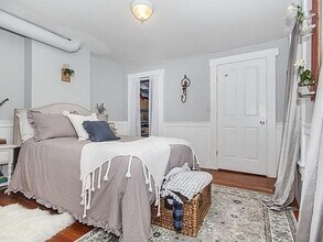 76 G St, Unit 1 in Boston, MA - Building Photo - Building Photo