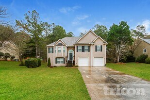 2940 Emerald Springs Dr in Lawrenceville, GA - Building Photo