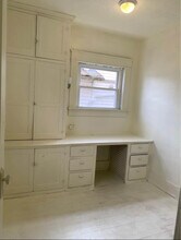 211 E Oak St, Unit 2111/2EOak in Union City, OH - Foto de edificio - Building Photo