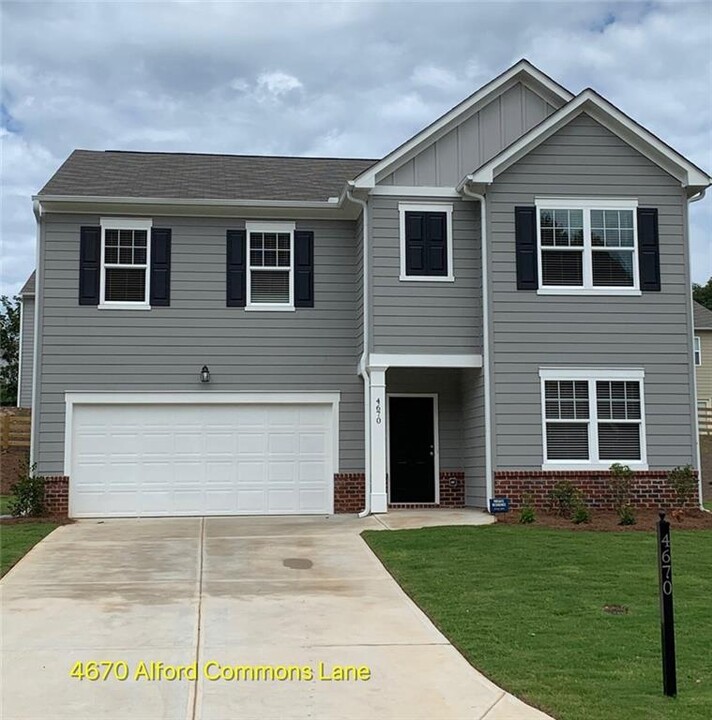 5075 Minnow Ln in Cumming, GA - Building Photo