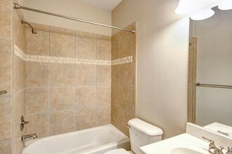 4003 Feagan St in Houston, TX - Foto de edificio - Building Photo