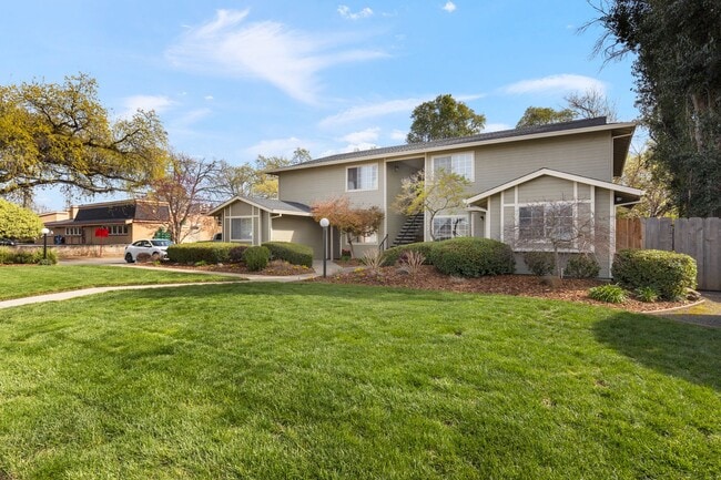 property at 569 E 7th Ave