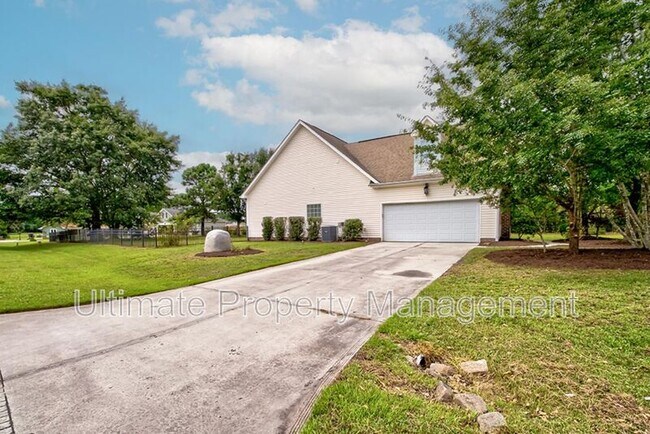 118 Long Leaf Dr in Hampstead, NC - Building Photo - Building Photo