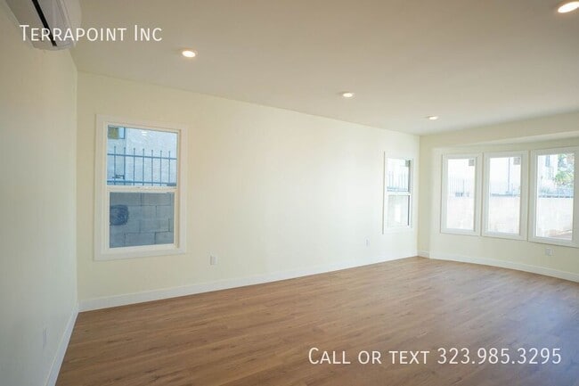 1038 Westmoreland Ave in Los Angeles, CA - Building Photo - Building Photo