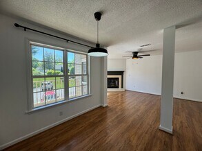6704 W Friendly Ave in Greensboro, NC - Building Photo - Building Photo