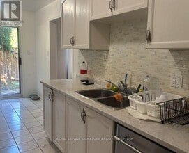 550 Steddick Ct in Mississauga, ON - Building Photo - Building Photo