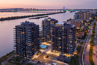 Vue de Fleuve in Brossard, QC - Building Photo - Building Photo