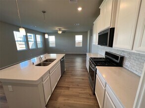 5635 Giving Grace Wy in Houston, TX - Building Photo - Building Photo