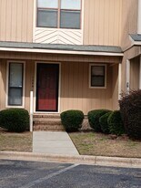 1248 N Forest Dr in Fayetteville, NC - Building Photo