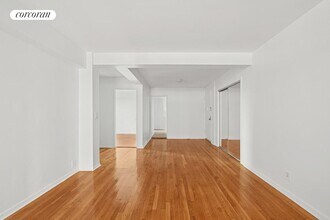 401 W 56th St in New York, NY - Building Photo - Building Photo