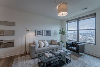 Adams Edge Apartments in Cincinnati, OH - Building Photo - Building Photo