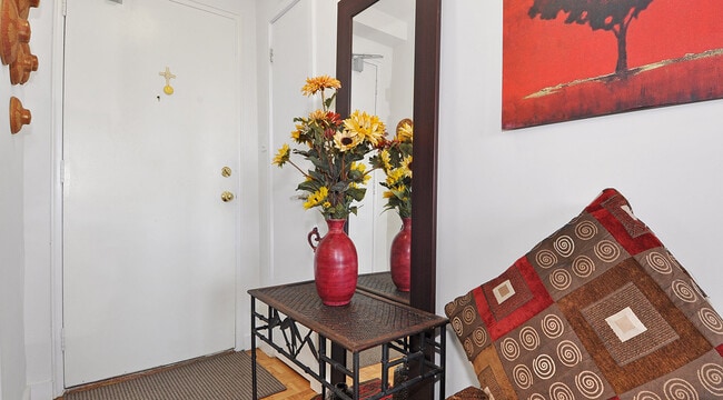 property at 1294 Islington Ave