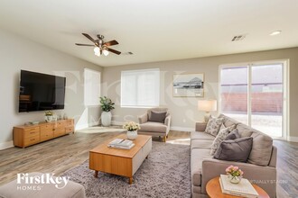 5712 Nobleton Ct in North Las Vegas, NV - Building Photo - Building Photo