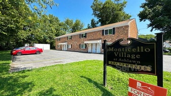 312 Ashlawn Dr in Norfolk, VA - Building Photo