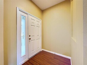 11212 Port Douglas Dr in New Port Richey, FL - Building Photo - Building Photo