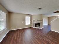 7818 Sergi Canyon Dr in Indianapolis, IN - Building Photo - Building Photo