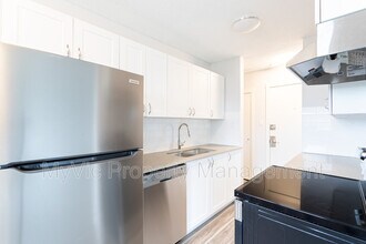 10629-10114 114 St NW in Edmonton, AB - Building Photo - Building Photo