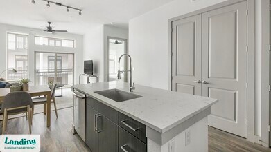 3030 Summer St in Houston, TX - Building Photo - Building Photo