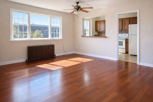 FRIENDSHIP COURT in Pittsburgh, PA - Building Photo - Building Photo