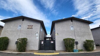 Merlayne Apartments in Henderson, NV - Building Photo