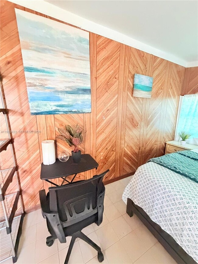 19631 NE 12th Ct in Miami, FL - Building Photo - Building Photo