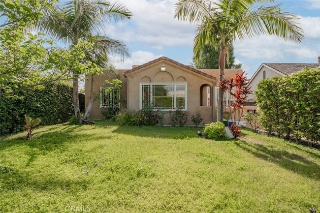 property at 1328 Grandview Ave
