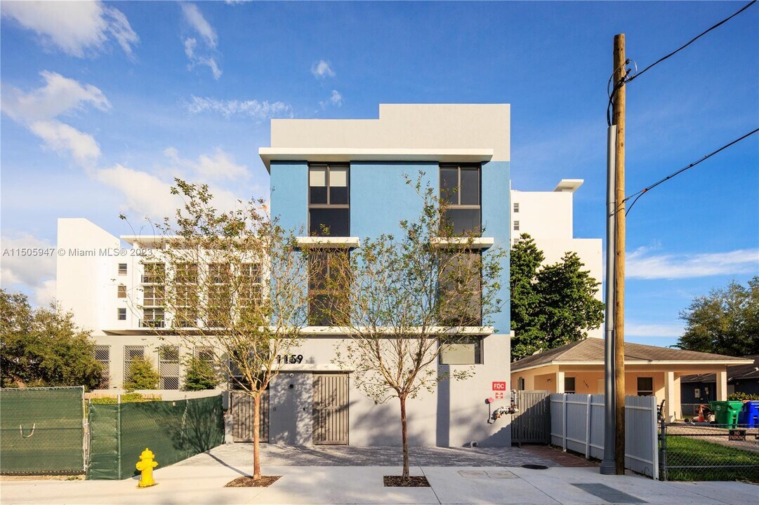 1159 NW 8th Ave-Unit -103 in Miami, FL - Building Photo