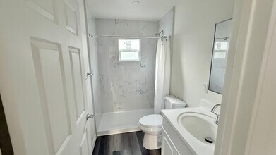 702 Walnut St, Unit Y in Inglewood, CA - Foto de edificio - Building Photo