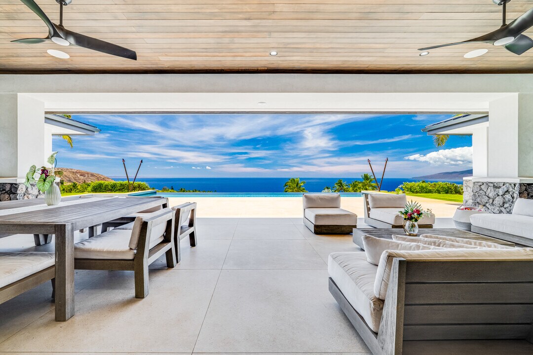 16 Kumu Niu Pl in Lahaina, HI - Building Photo