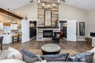 Renaissance at Hobble Creek in Boise, ID - Building Photo - Building Photo