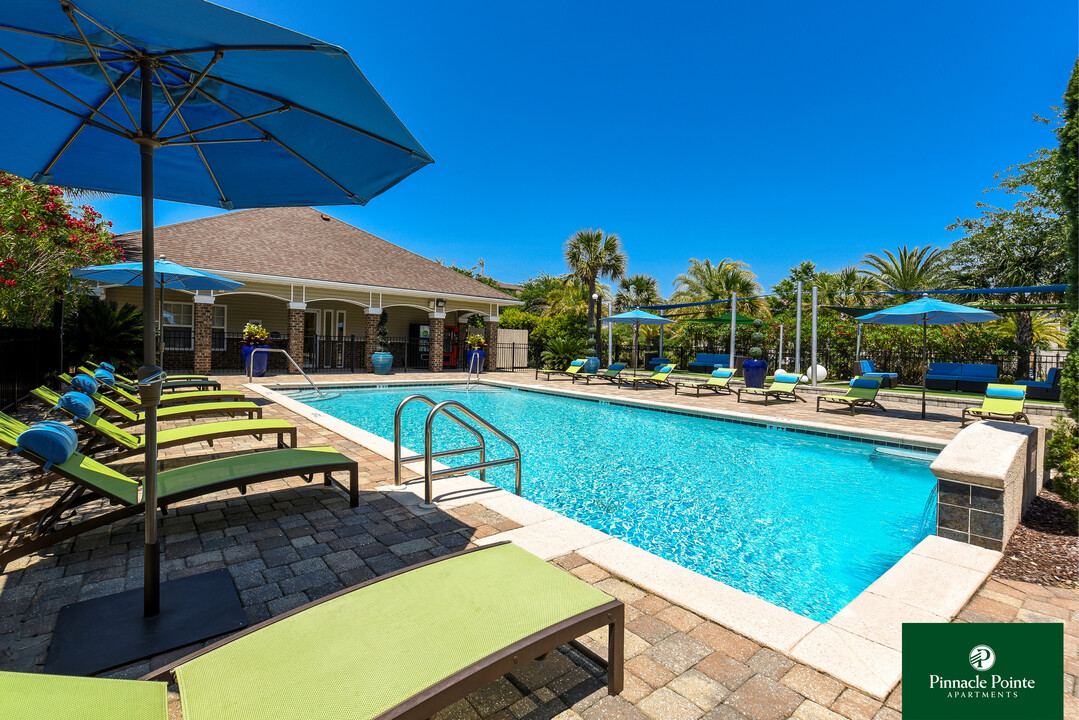 Pinnacle Pointe Apartments in Crestview, FL - Foto de edificio