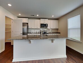 7 Gardenia Dr in Savannah, GA - Building Photo - Building Photo