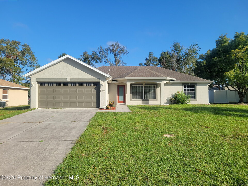 14159 Indigo St in Spring Hill, FL - Building Photo