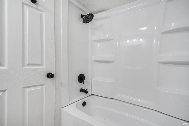 1911 Clyde St in South Bend, IN - Building Photo - Building Photo