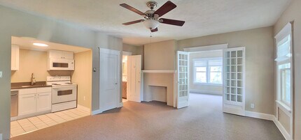 542 6th W St, Unit 4 in Erie, PA - Building Photo - Building Photo