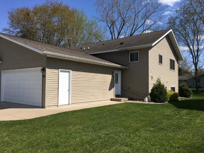 property at 1206 Hansen St