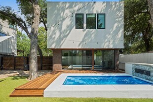 2017 Kinney Ave in Austin, TX - Building Photo