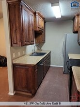 411 SW Garfield Ave, Unit 309 in Lawton, OK - Building Photo - Building Photo