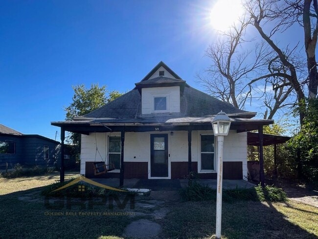 property at 519 E Ave F St