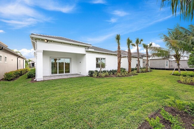 10720 Northbrook Cir in Palm Beach Gardens, FL - Building Photo - Building Photo