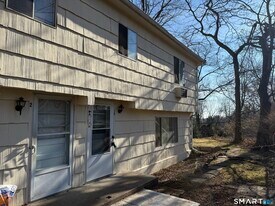 7 McAllister Ave in Norwalk, CT - Building Photo