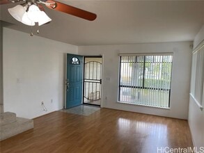 94-1012-1012 Hakunui St in Waipahu, HI - Building Photo - Building Photo