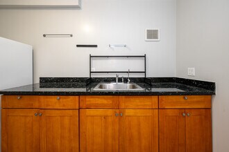 481 Monterey Blvd, Unit A in San Francisco, CA - Building Photo - Building Photo