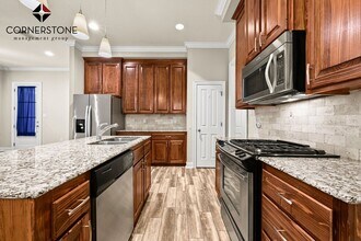 7723 Ibiza Dr in Baton Rouge, LA - Building Photo - Building Photo