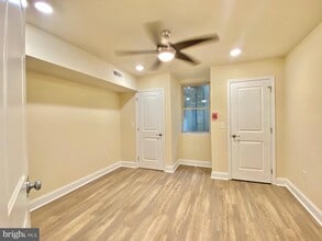 1950 N Gratz St in Philadelphia, PA - Building Photo - Building Photo