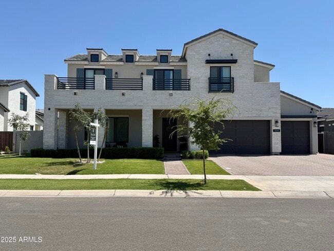 property at 3669 E Boot Track Trail