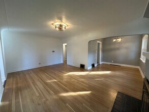 4408 N Hawthorne St in Spokane, WA - Building Photo - Building Photo