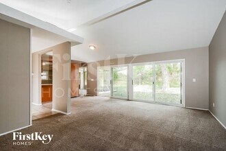 2405 Brook Dr in Florissant, MO - Building Photo - Building Photo