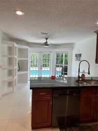 16832 SW 5th Way in Weston, FL - Building Photo - Building Photo